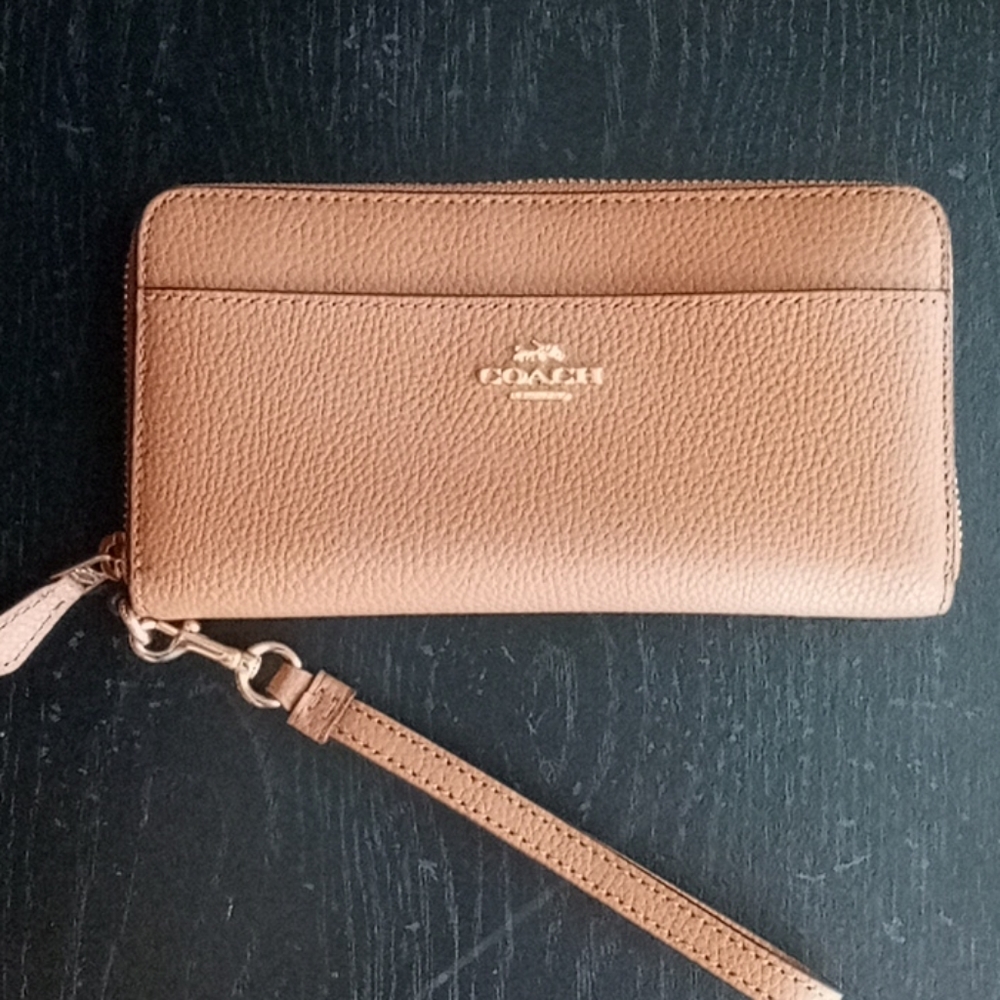 New COACH Wallet